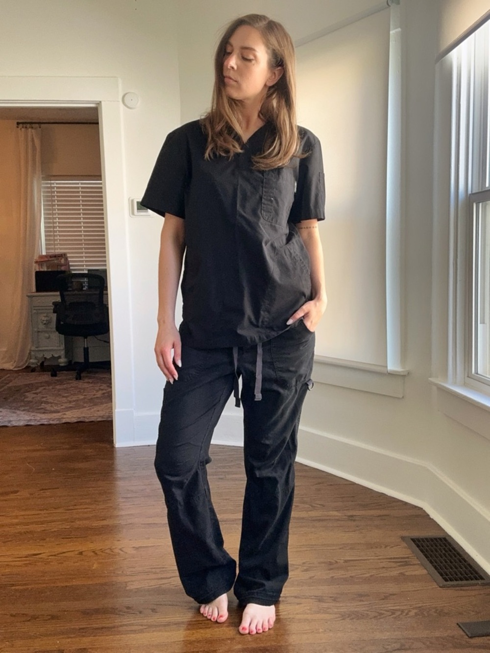 Koi Cargo Scrub Set Pants and Shirt Medium Black Short Sleeve Zipper Fly